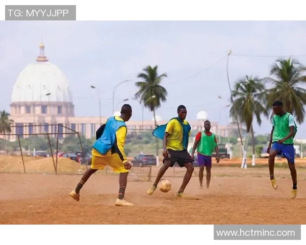 象牙海岸足球明星魔兽的传奇之路与辉煌成就解析